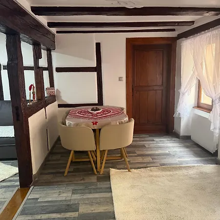 Lägenhet Le Petit Nid De Cigogne Colmar