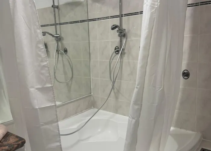 Le Petit Nid De Cigogne Apartamento *